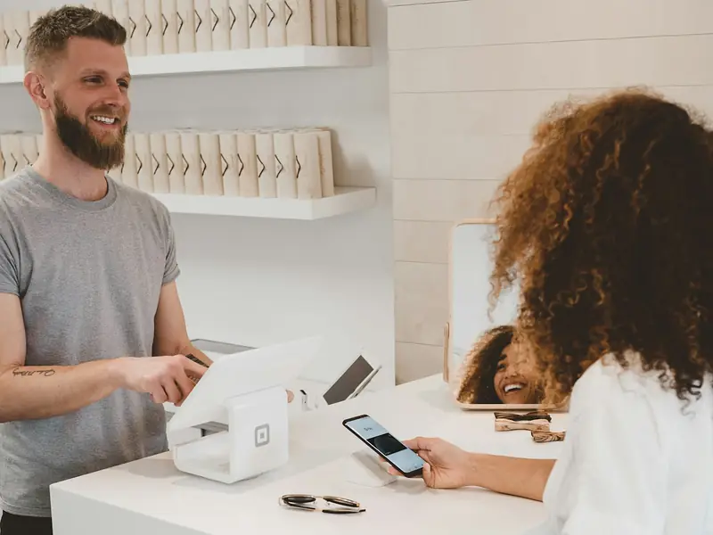Customer paying at an online store checkout